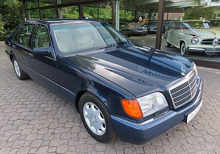 Mercedes-Benz 600 SEL W140