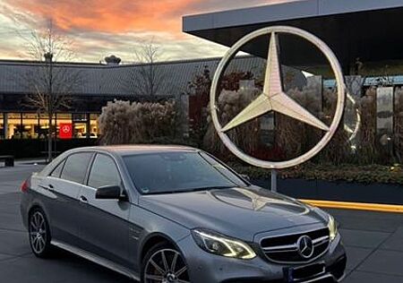 Mercedes-Benz E 63 AMG S 4MATIC S AMG