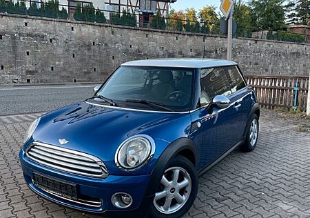 Mini Cooper 1.6 R56 TÜV/Service Neu* 8fachbereift