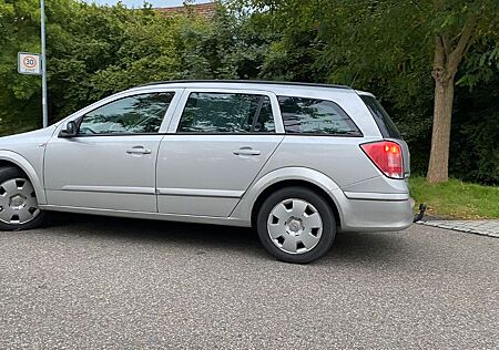 Opel Astra Caravan 1.8 -