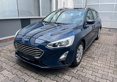 Ford Focus Turnier Cool & Connect*ERSTE HAND*NAVI*