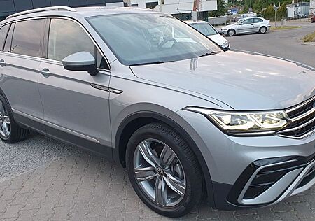 VW Tiguan Allspace Volkswagen Elegance 4Motion/Matrix-LED/ACC