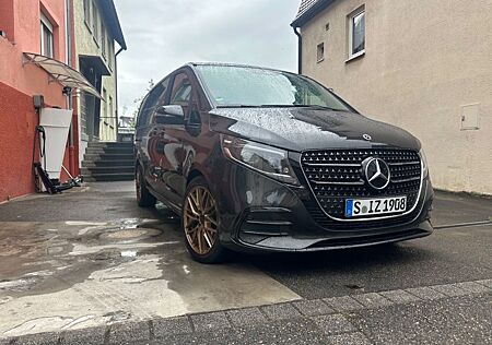 Mercedes-Benz V 300 Avantgarde,AMG,LANG,PANO,DIS,360,AIR,NIGHT