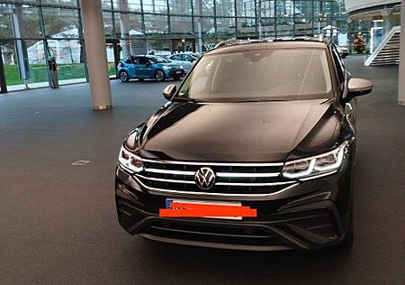VW Tiguan Allspace Volkswagen 1.5 TSI ACT OPF DSG Life 7Sitze