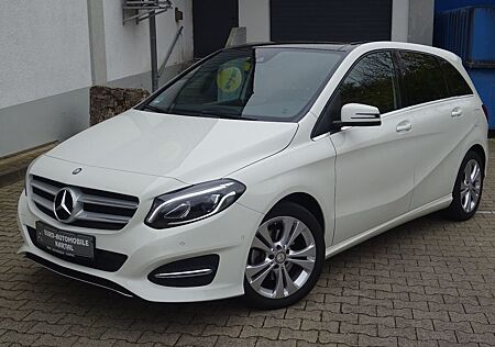 Mercedes-Benz B 200 Urban Pano/Navi/RFC/Automatic/ILS