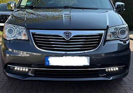 Lancia Voyager Automatik | 7-Sitzer | DVD | TÜV neu