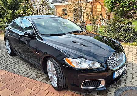 Jaguar XFR 5.0 V8 2.  Hand CH Fahrzeug