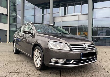 VW Passat Volkswagen 2.0 TDI DSG 130kW Comfortline BMot Te...