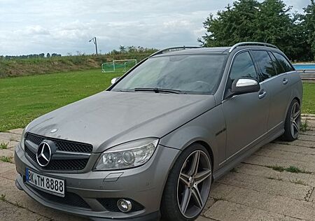 Mercedes-Benz C 350 T AMG-Paket Pano. Sportfahrwerk