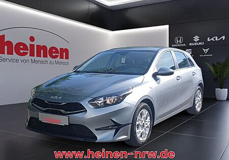 Kia Cee'd 1.5 VISION DCT NAVI SITZ & LENKRADHEIZUNG