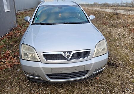 Opel Signum 2.2 Direct -
