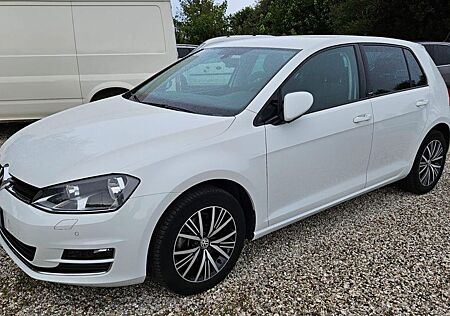 VW Golf Volkswagen 1.6 TDI 4MOTION BMT Trendline Trendline