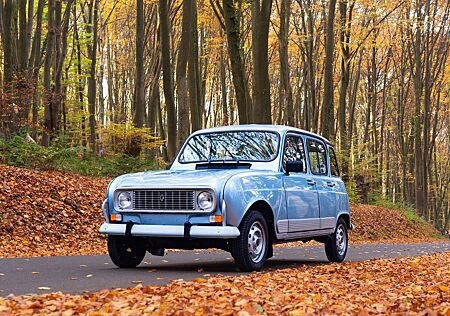 Renault R 4 / 2. Hand/ 1. Lack/ 11.500km