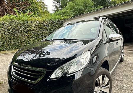 Peugeot 2008 Allure BlueHDi 120 STOP & START Allure