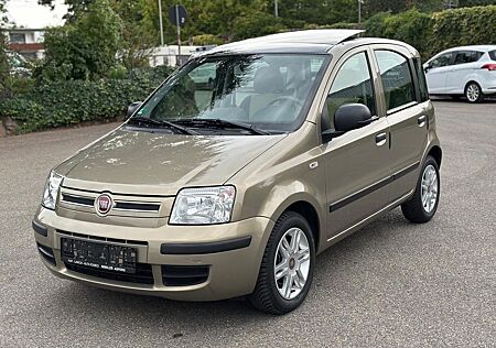 Fiat Panda 1.2 8V Dynamic 1.Hand Klimaautomatik PDC