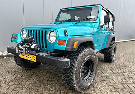 Jeep Wrangler 2.5i Softtop/ Selten MOOI !