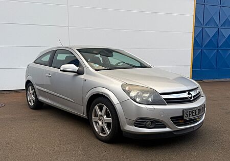 Opel Astra H GTC Edition - TÜV 09/2026