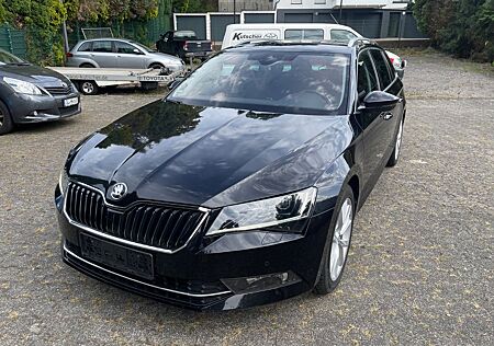 Skoda Superb 2.0 TDI SCR 4x4 Ambition Combi Ambition