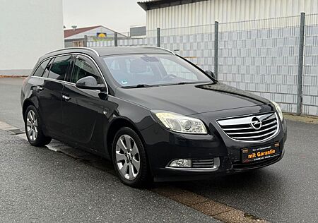 Opel Insignia 2.0 CDTI Sports Tourer*AHK*PDC*BiXenon*