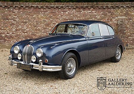 Jaguar MK II 3.4 Litre Saloon Beautiful condition, Rest