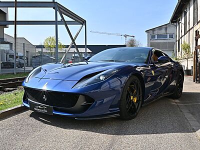 Ferrari 812 Superfast/Carbon/Power Garantie/LED/SiHe/Top