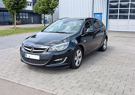 Opel Astra J Sports Tourer 2.0 CDTI Sport