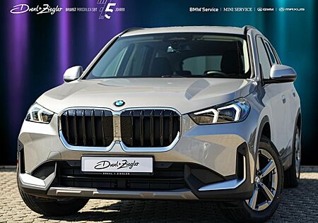 BMW X1 sDrive18d AHK AdLED PanoDach Travel+PremPaket