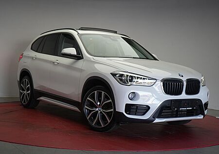 BMW X1 sDrive20d Sport Line Temp/Kamera/HUD/Pano/H&K