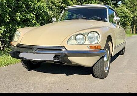 Citroën DS 23 ie Pallas, Halbautomatik
