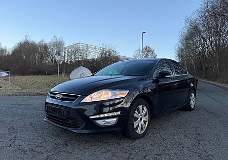 Ford Mondeo Lim. Champions Edition