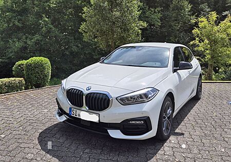 BMW 118 Baureihe 1 Lim. i Sport Line