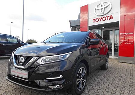 Nissan Qashqai 1.3 l DIG-T TEKNA Pano, Navi, EPH