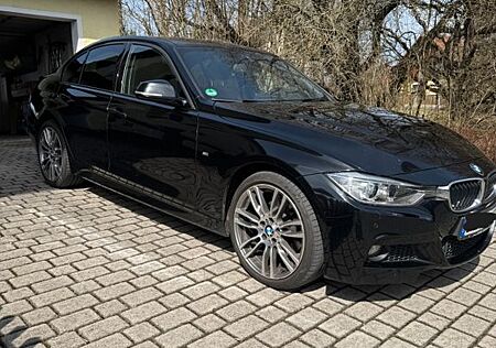 BMW 330d xDrive Automatic M-Paket HUD, XENON, PDC