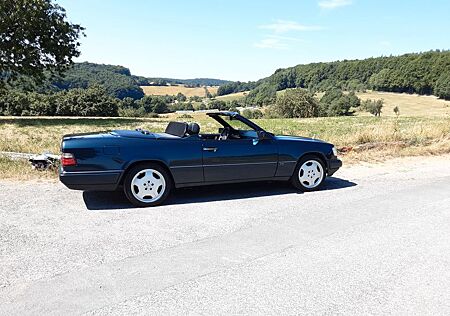 Mercedes-Benz E 200 FINAL EDITION