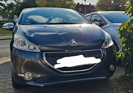 Peugeot 208 1.2 Active 82 VTi Active