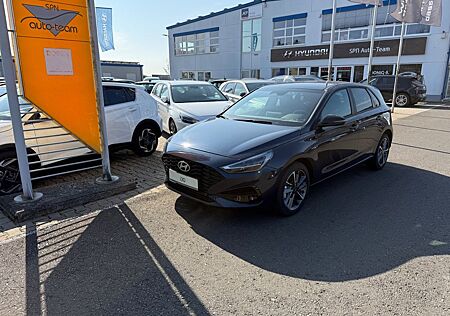 Hyundai i30 Advantage LED/NAVI/KAMERA