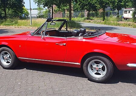 Fiat 124 Spider