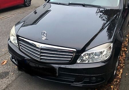 Mercedes-Benz C 180 KOMPRESSOR BlueEFFICIENCY -