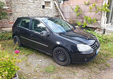 VW Golf Volkswagen 2.0 TDI DSG 140PS Comfortline