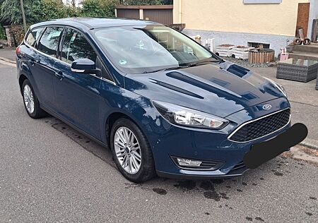 Ford Focus 1,0 EcoBoost 92kW Cool & Connect Turni...