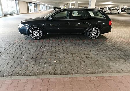 Audi A6 4.2 tiptronic quattro Avant -