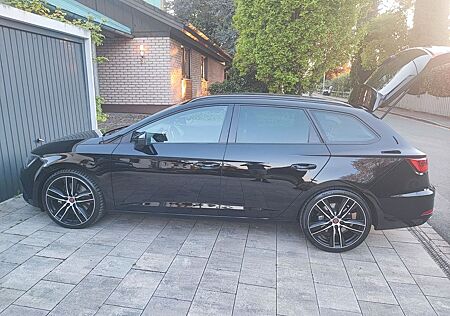 Seat Leon 2.0 TSI CUPRA 4Drive DSG Sportstourer S...