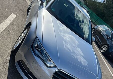 Audi A3 1.6 TDI S tronic Sportback - EU6 Ambiente Xen