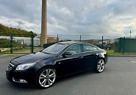 Opel Insignia A Lim. Cosmo 2.0 Turbo*VOLL AUSSTATUNG*