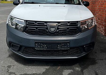 Dacia Sandero , TÜV NEU, Euro 6, 2HD,Navi, Winterreifen