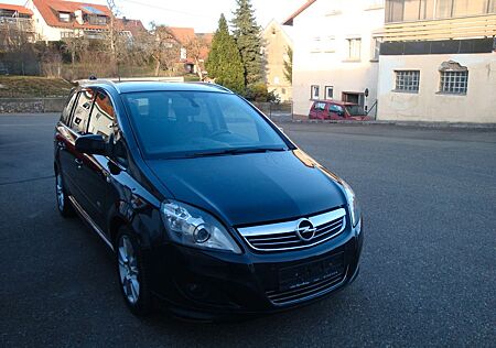 Opel Zafira 1.8 Sport/ SHZ/Bi-Xenon/OPC-Line/7-SITZE