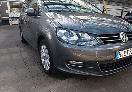 VW Sharan Volkswagen 2.0 TDI Highline