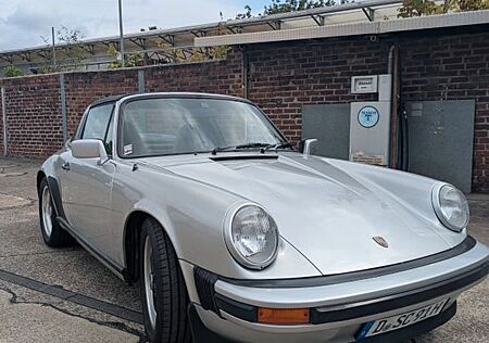 Porsche 911 Urmodell 911 SC 3,0 Targa, Motor und Dach in 2024 neu