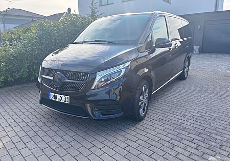 Mercedes-Benz V 300 d Aut. AMG/Standheizung Allrad 19Zoll