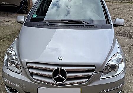 Mercedes-Benz B 180 CDI